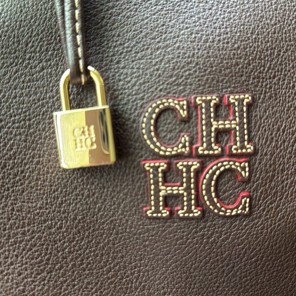 Authentic CHCarolina Herrera leather Blasón Medium brown bag. Gold tone hardware - Picture 5 of 16